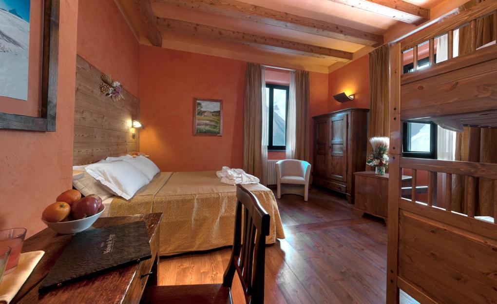 Re Delle Alpi Resort & Spa, 4 Stelle Superior La Thuile Oda fotoğraf